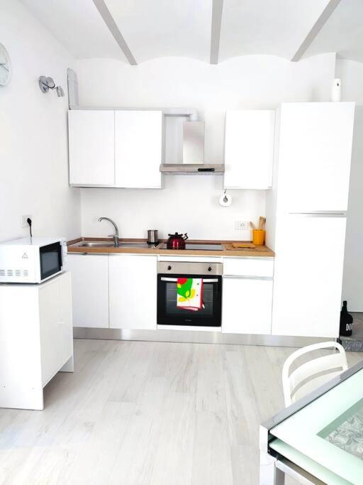 Ambroeus Apartmens Casa Spaziosa In Centro Paese Inzago ภายนอก รูปภาพ